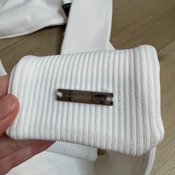 Maniere De Voir Multi-way Ribbed Crop Top - Off White - Picture 5 of 6